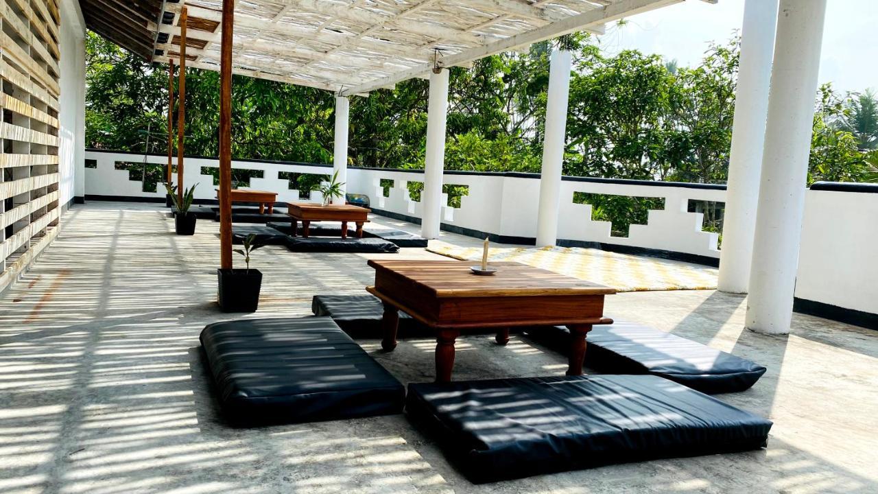 Madiha Surf House Lanka Hotel Matara Eksteriør billede