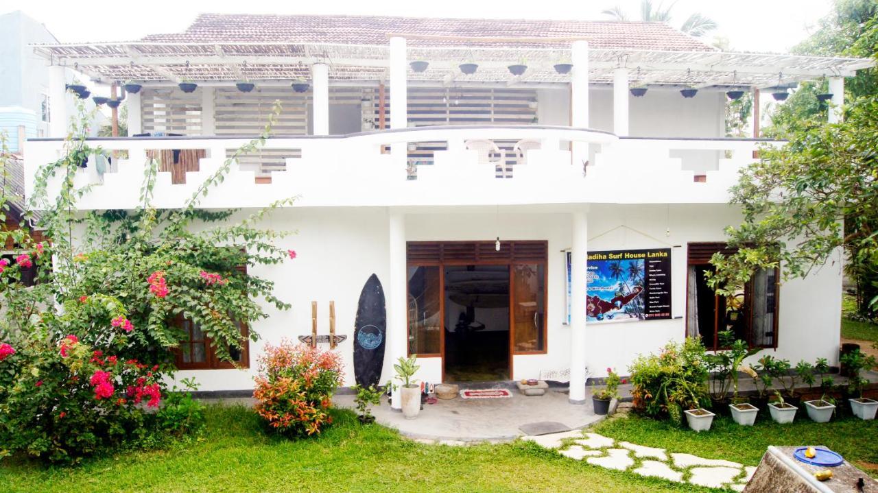 Madiha Surf House Lanka Hotel Matara Eksteriør billede
